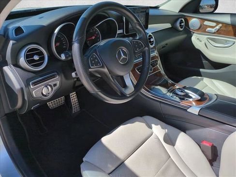Used 2015 Mercedes-Benz C 300 4MATIC Sedan image 9
