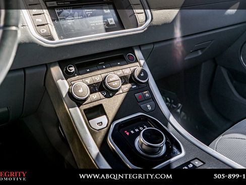 Used 2016 Land Rover Range Rover Evoque HSE image 25
