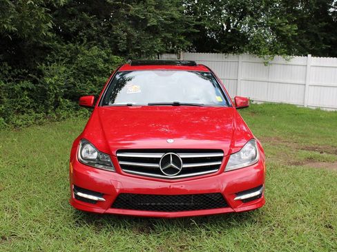 Used 2014 Mercedes-Benz C 300 4MATIC Sedan image 2