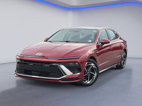 Certified 2024 Hyundai Sonata SEL w/ Convenience Package image 2