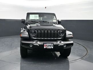 New 2026 Jeep Gladiator Sport video 2