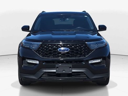 Used 2022 Ford Explorer ST-Line w/ Class IV Trailer Tow Package image 11