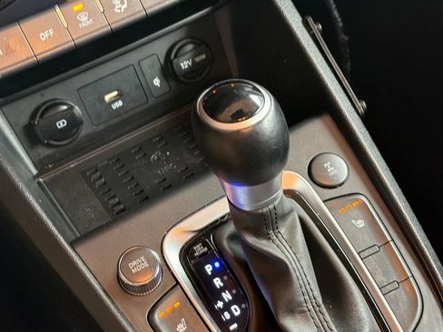 Used 2023 Hyundai Kona SEL w/ Convenience Package image 22