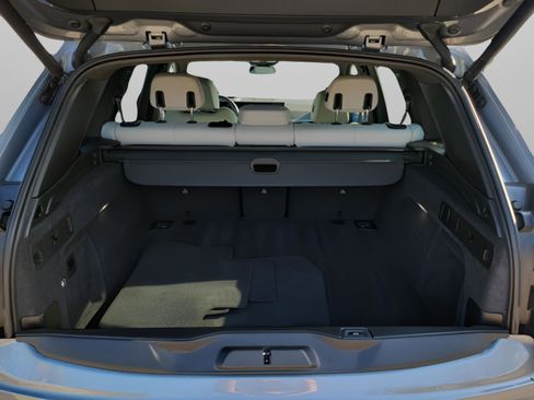 Used 2024 BMW X5 xDrive40i w/ Premium Package image 10