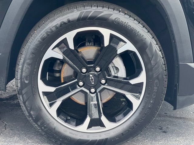 Used 2025 Chevrolet Equinox LT w/ Convenience Package II AWD/4WD image 9