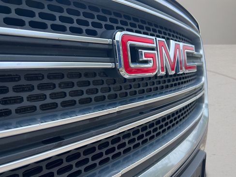 Used 2015 GMC Acadia SLT w/ Open Road Package AWD/4WD image 9