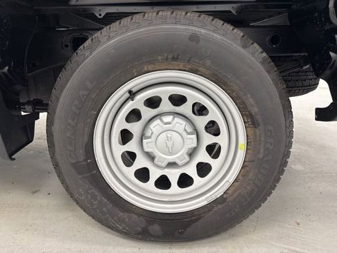 New 2026 Chevrolet Silverado 1500 W/T w/ WT Value Package RWD image 33