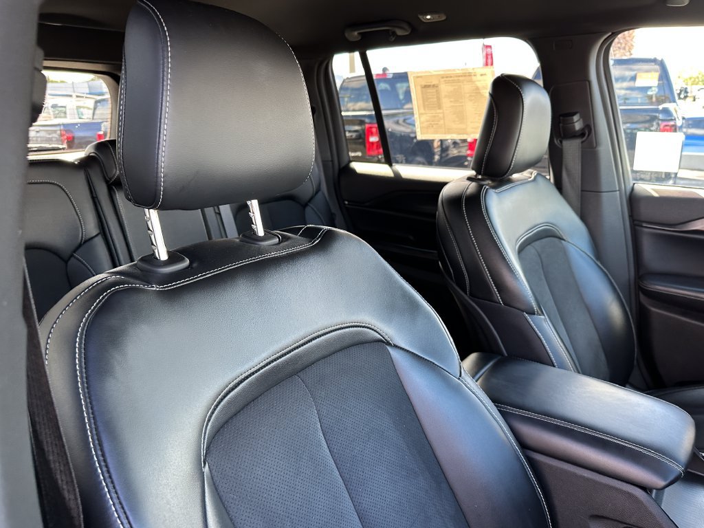 Certified 2024 Jeep Grand Cherokee Altitude AWD/4WD image 18