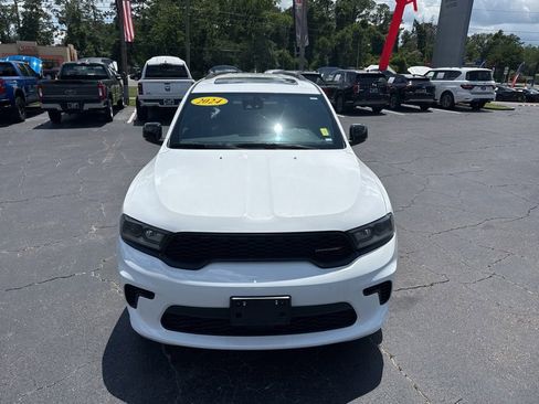 Used 2024 Dodge Durango GT AWD/4WD image 3