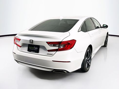 Used 2019 Honda Accord Sport image 9