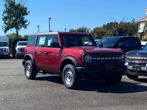 New 2025 Ford Bronco 4-Door AWD/4WD image 2