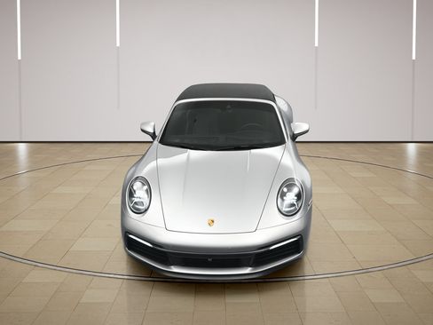 Certified 2024 Porsche 911 Carrera S RWD image 40