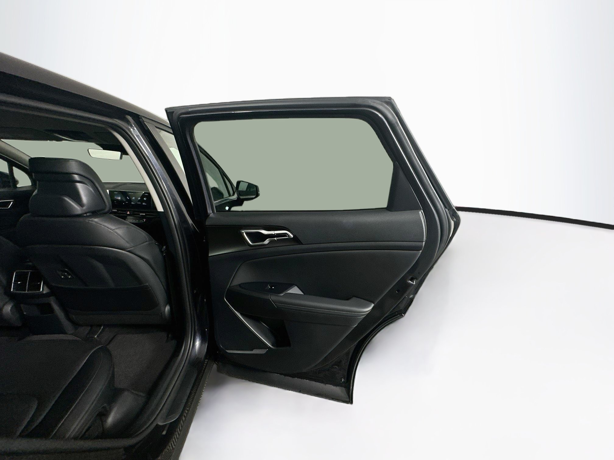 Used 2026 Kia Sportage EX FWD image 29