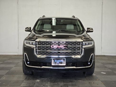 Used 2023 GMC Acadia Denali w/ Denali Ultimate Package AWD/4WD image 3