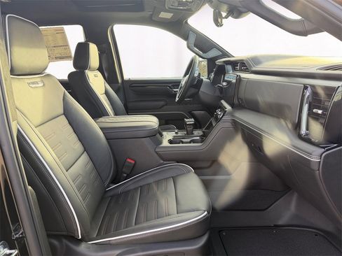 New 2026 GMC Sierra 1500 AT4X image 15