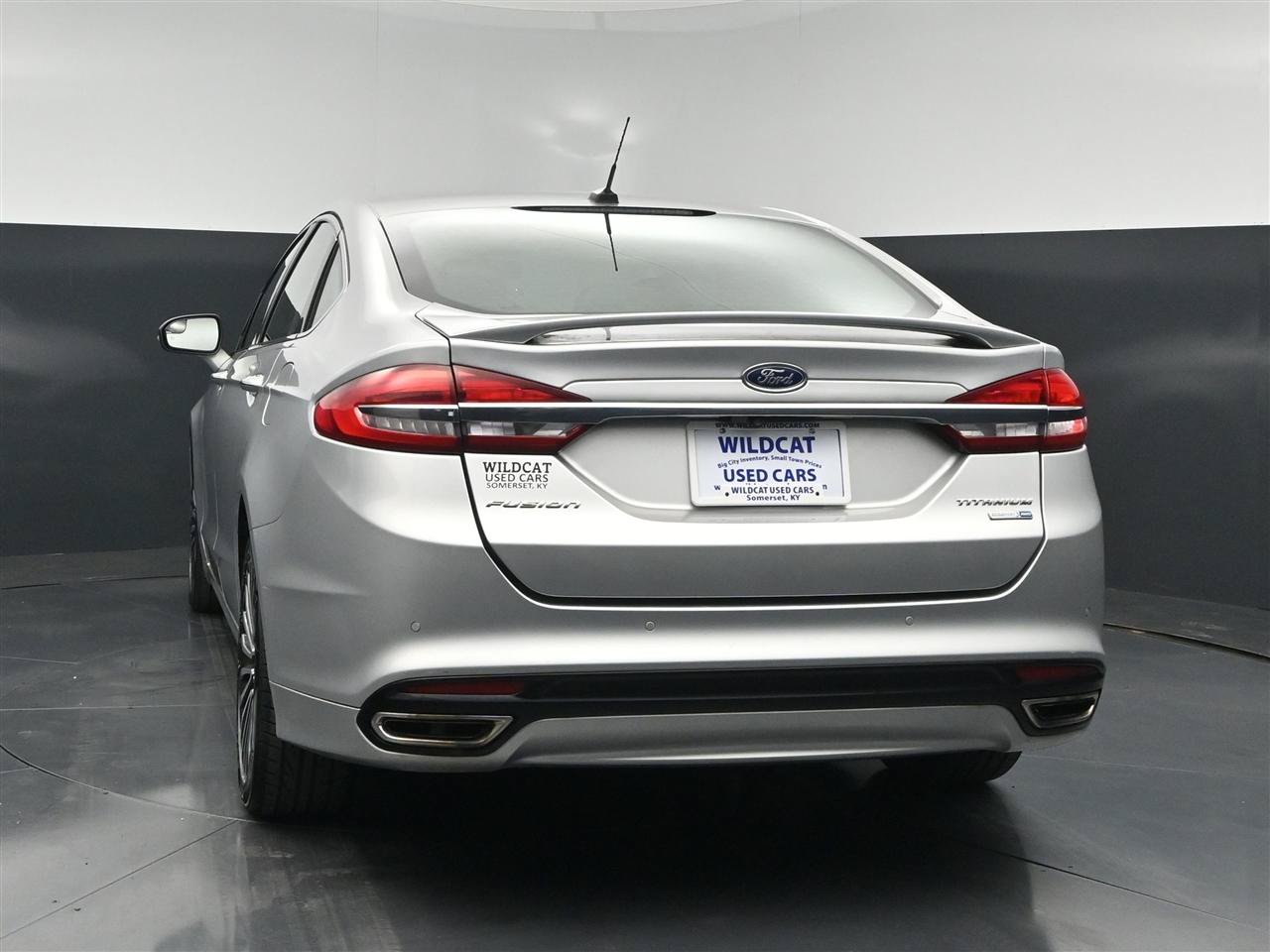 Used 2018 Ford Fusion Titanium AWD/4WD image 7