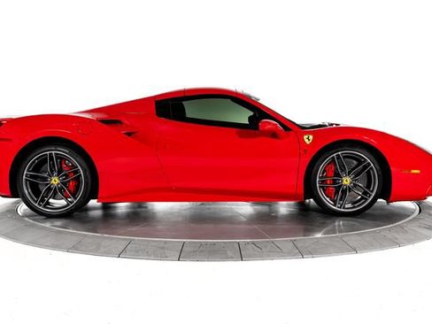 Certified 2017 Ferrari 488 Spider RWD image 13