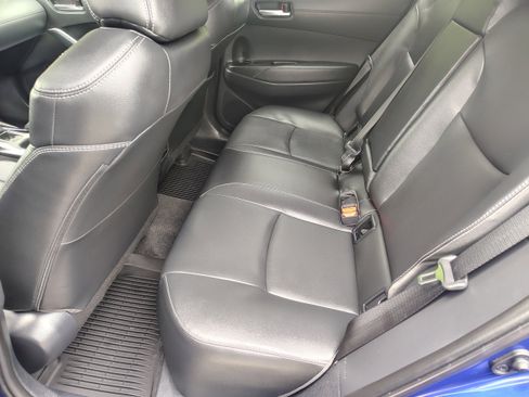 Used 2025 Toyota Corolla Cross XLE w/ Convenience Package AWD/4WD image 22
