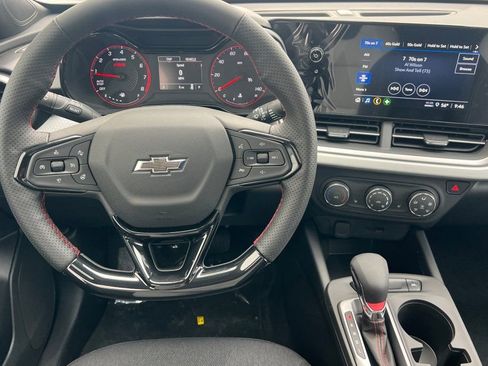 New 2026 Chevrolet Trax RS w/ Sunroof Package image 11