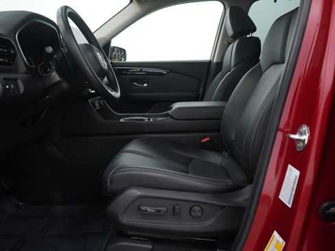 Used 2024 Honda Pilot Touring image 27