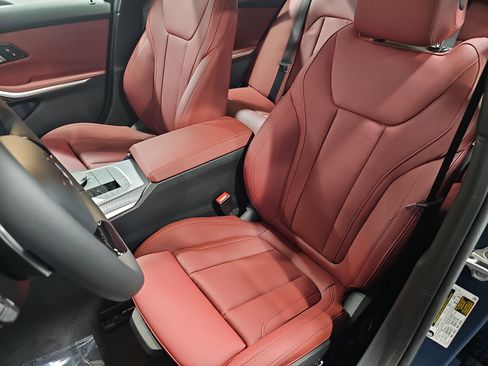 New 2026 BMW 330i Sedan w/ Premium Package image 17