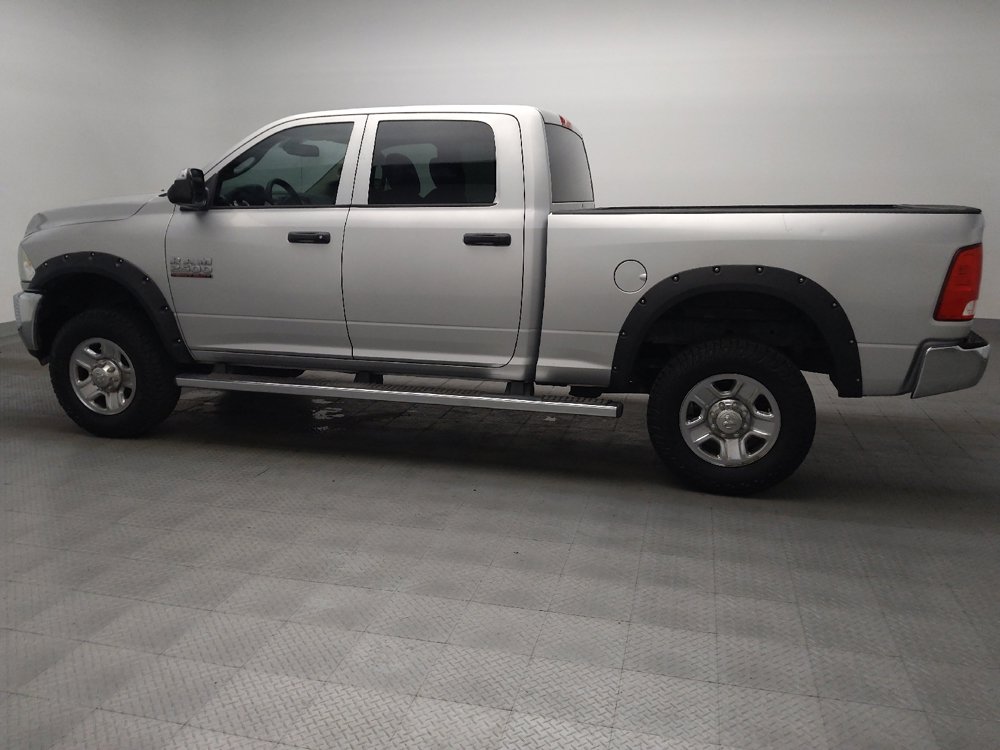 Used 2014 RAM 2500 Tradesman w/ Chrome Appearance Group AWD/4WD image 3