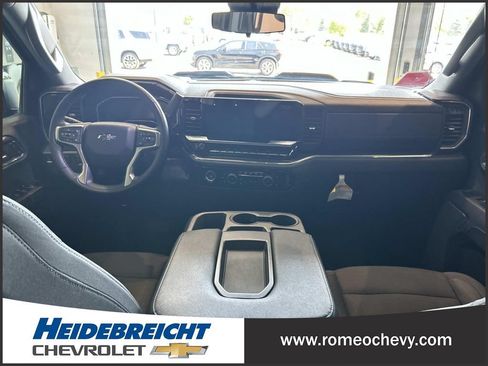 Used 2024 Chevrolet Silverado 1500 LT Trail Boss w/ Protection Package AWD/4WD image 16