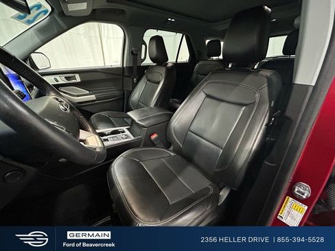 Used 2022 Ford Explorer Limited w/ Limited Technology Package image 15