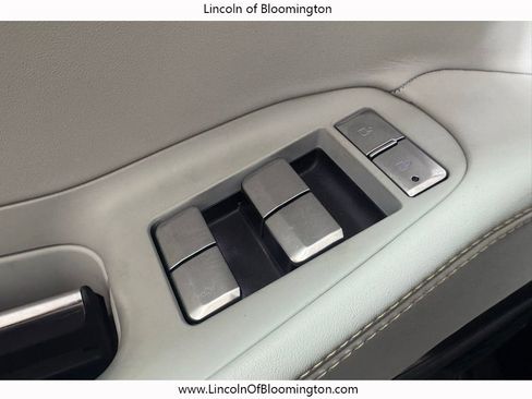 Certified 2025 Lincoln Navigator L Black Label AWD/4WD image 45