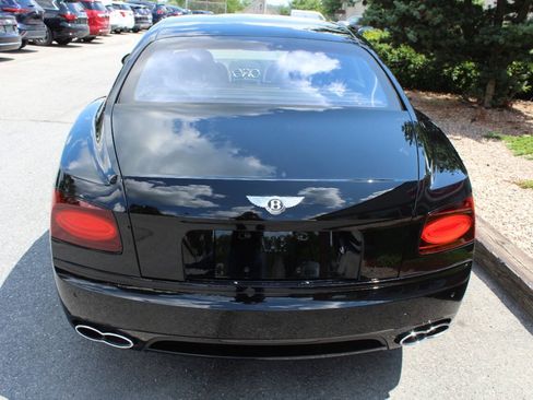 Used 2018 Bentley Flying Spur S V8 AWD/4WD image 7