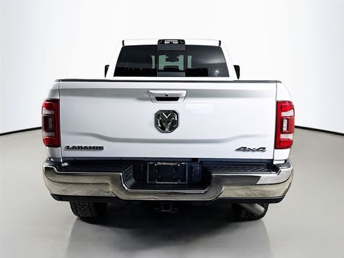 Used 2023 RAM 2500 Laramie AWD/4WD image 8