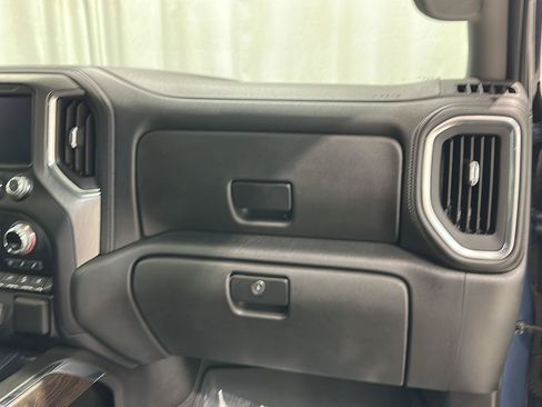 Used 2021 GMC Sierra 1500 Denali w/ Denali Ultimate Package AWD/4WD image 29