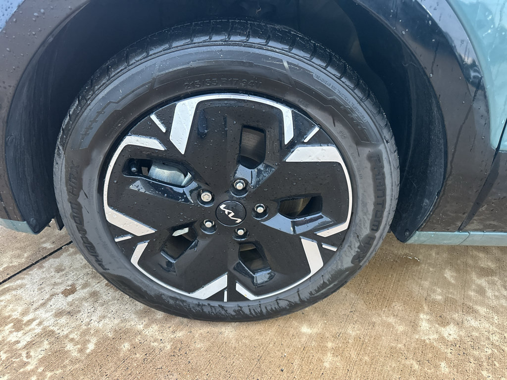 Used 2023 Kia Niro Wind FWD image 10