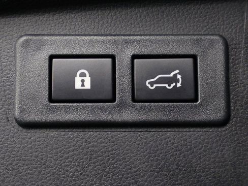 Used 2024 Subaru Outback Touring XT AWD/4WD image 19