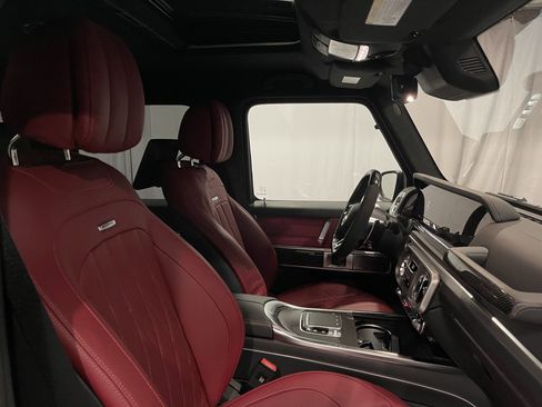 Used 2025 Mercedes-Benz G 63 AMG 4MATIC image 15