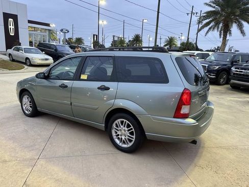 Used 2005 Ford Focus ZXW Wagon image 6