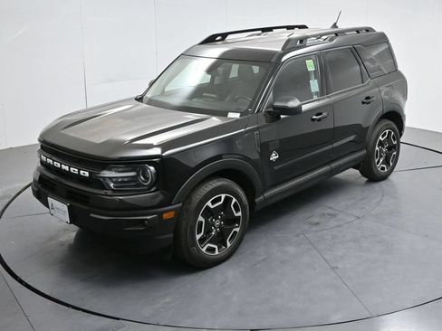 Used 2023 Ford Bronco Sport Outer Banks w/ Tech Package AWD/4WD image 48