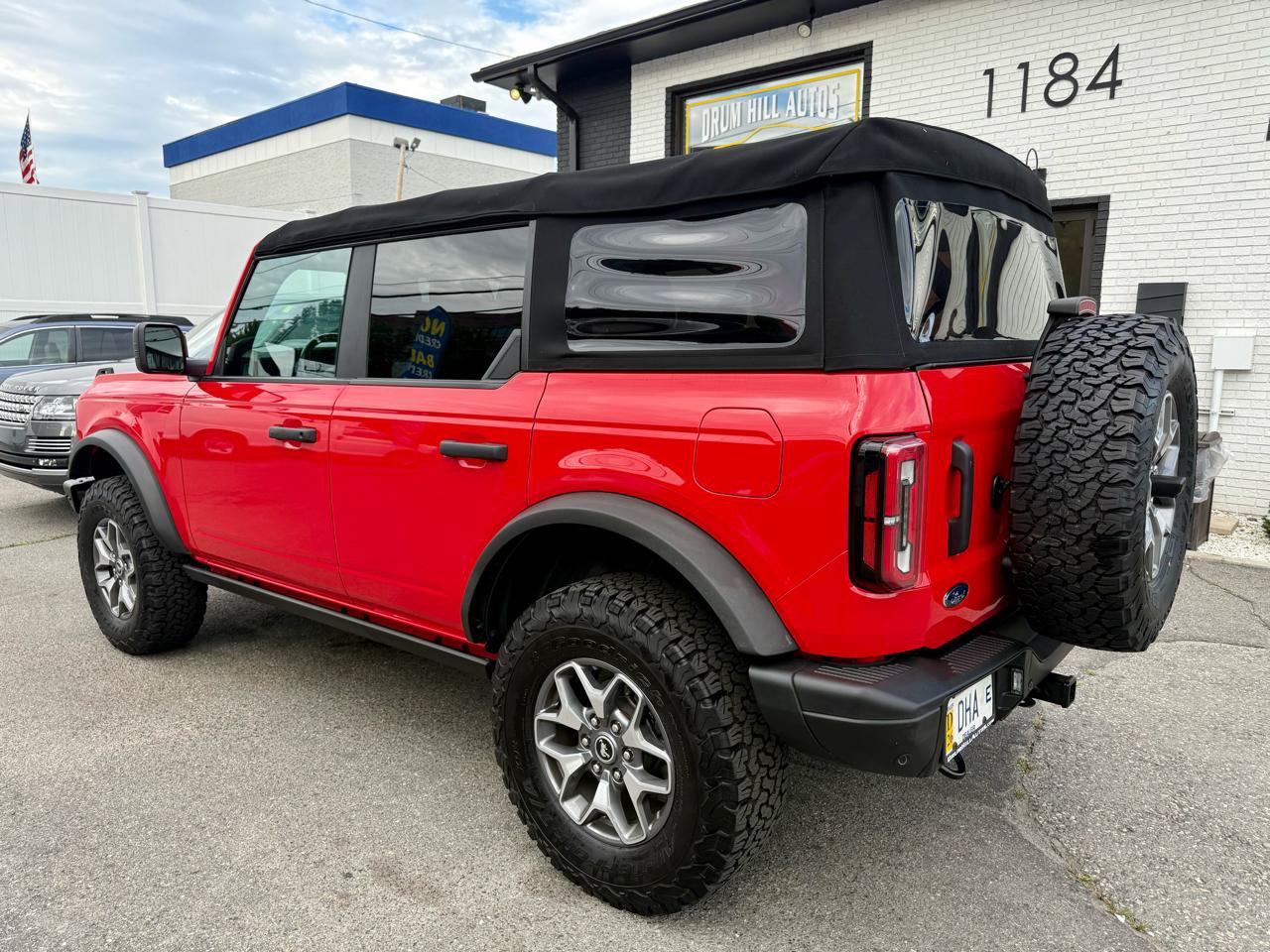 Used 2022 Ford Bronco Badlands AWD/4WD image 3