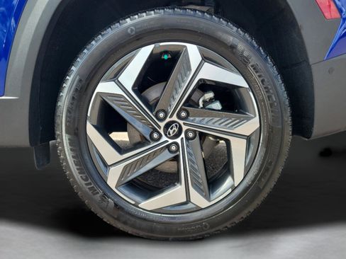 Certified 2022 Hyundai Tucson Limited w/ Cargo Package image 6