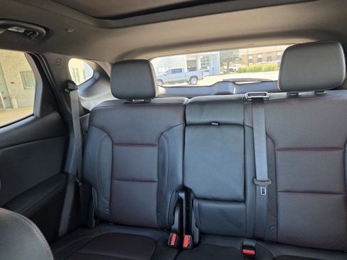 Used 2025 Chevrolet Blazer RS AWD/4WD image 10