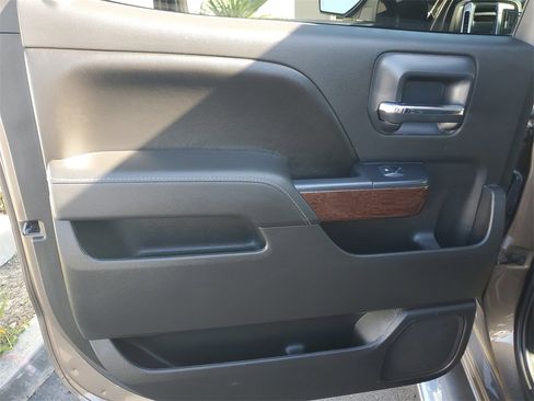 Used 2015 GMC Sierra 1500 SLT w/ SLT Crew Cab Value Package image 15