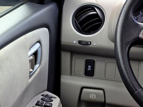 Used 2015 Honda Pilot SE image 16