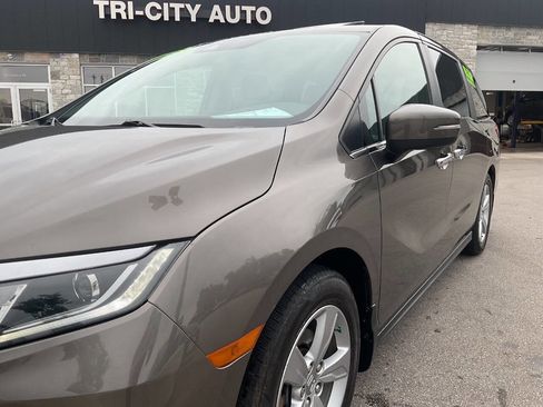 Used 2019 Honda Odyssey EX-L image 2