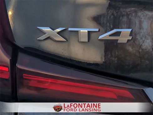 Used 2023 Cadillac XT4 Premium Luxury image 10