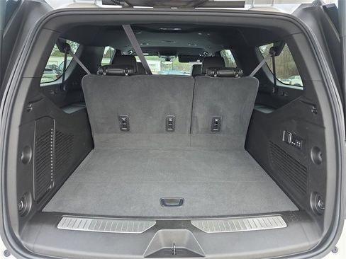 Certified 2021 Chevrolet Suburban High Country image 25