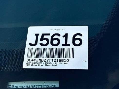 New 2026 Jeep Cherokee Limited AWD/4WD image 32