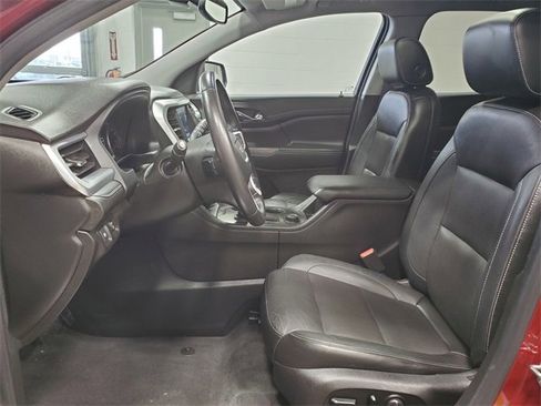 Used 2019 GMC Acadia SLT image 11