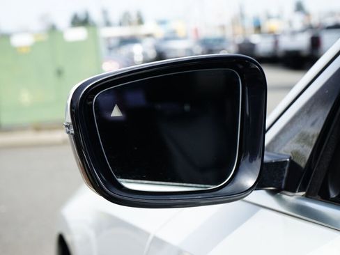 Used 2020 BMW 330i Sedan w/ Convenience Package image 25