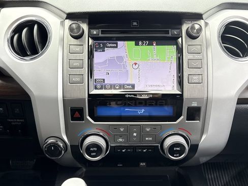 Used 2018 Toyota Tundra Limited w/ Limited Premium Package image 18