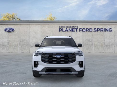 New 2026 Ford Explorer Active RWD image 7